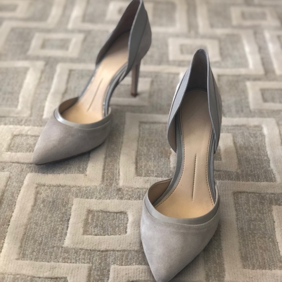 Gianni Bini Lenon Gray Suede Heels - Picture 1 of 5